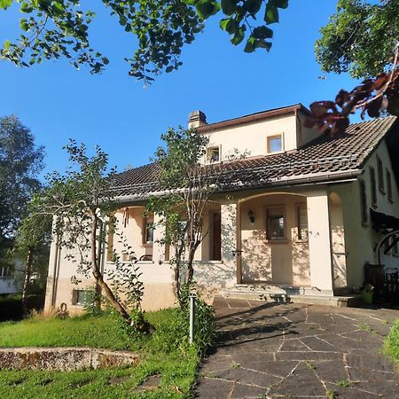 לינה וארוחת בוקר לה שו דה פו Pepper House מראה חיצוני תמונה